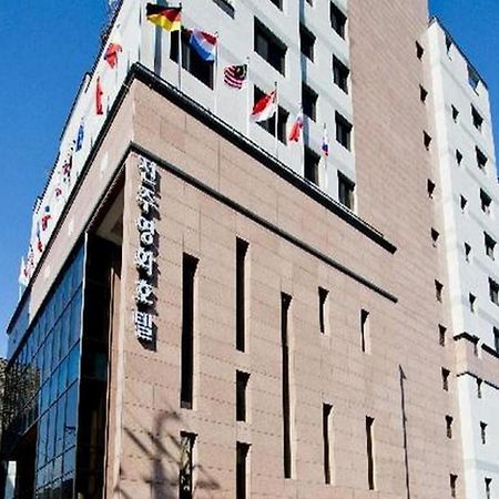 Jeonju Yeonghwa Hotel Екстериор снимка