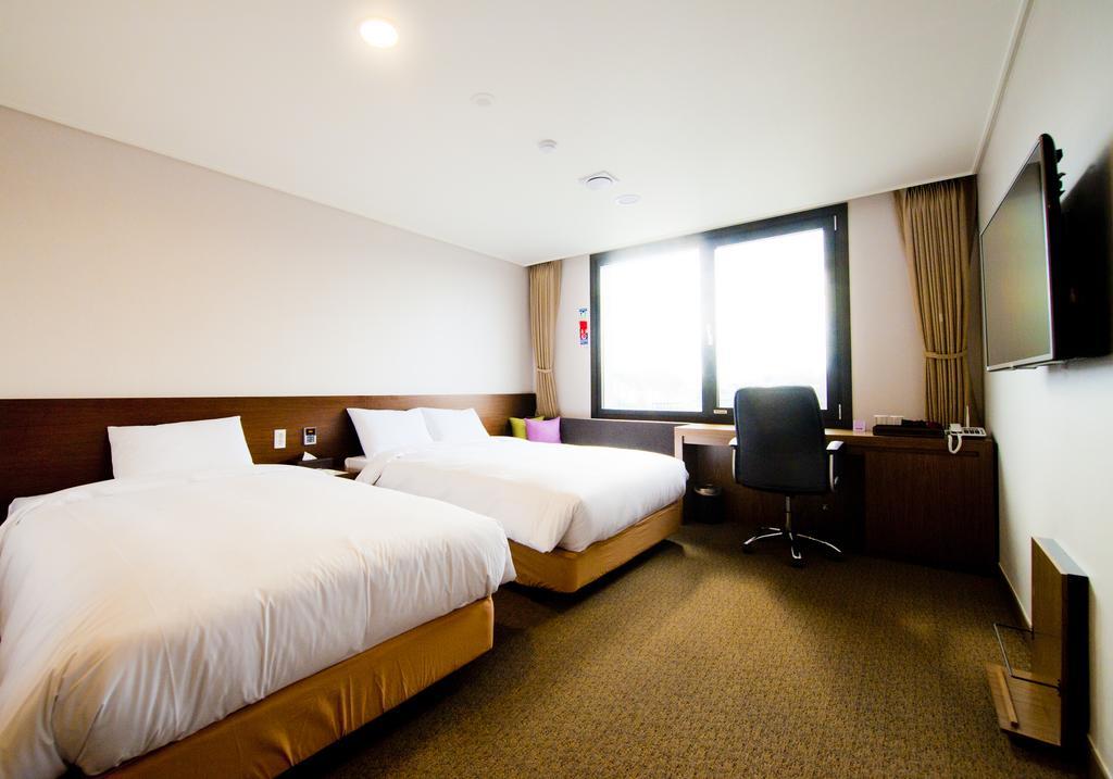 Jeonju Yeonghwa Hotel Стая снимка